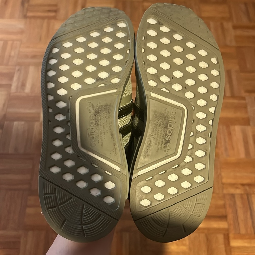 Adidas NMD R1 - Picture 3 of 3